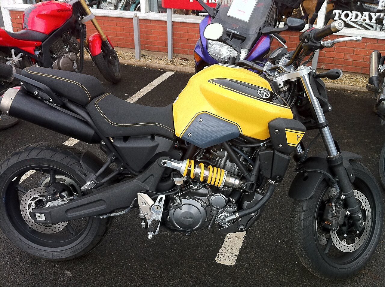 Yamaha MT-03 ABS 2026 - foto 3