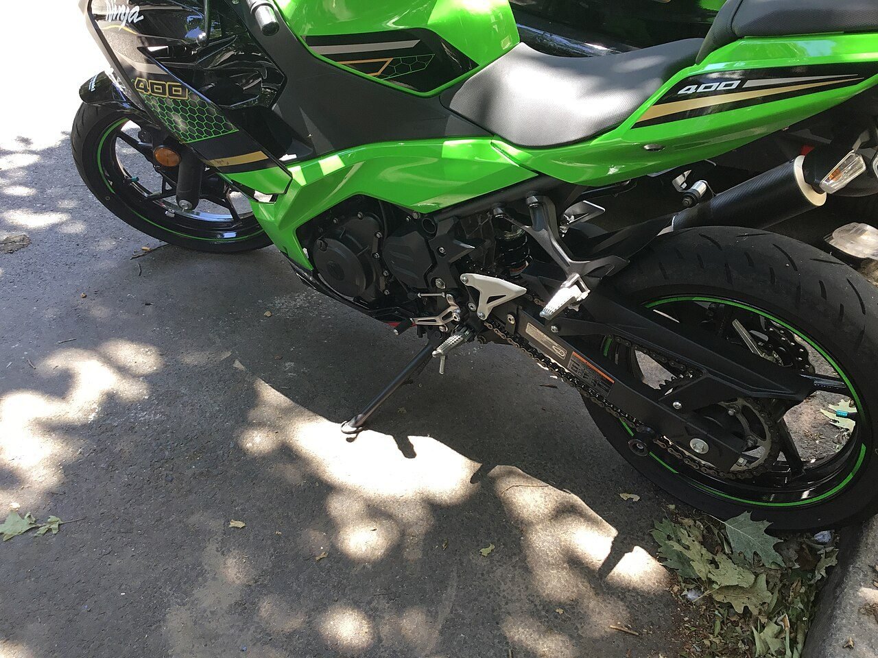 Kawasaki Ninja 400 ABS 2022 - foto 2