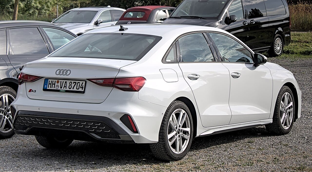 Audi A3 Sedán 35 TFSI S tronic 2022 - foto 2