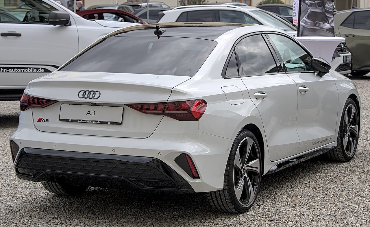 Audi A3 Sedán 35 TFSI S tronic 2022 - foto 3